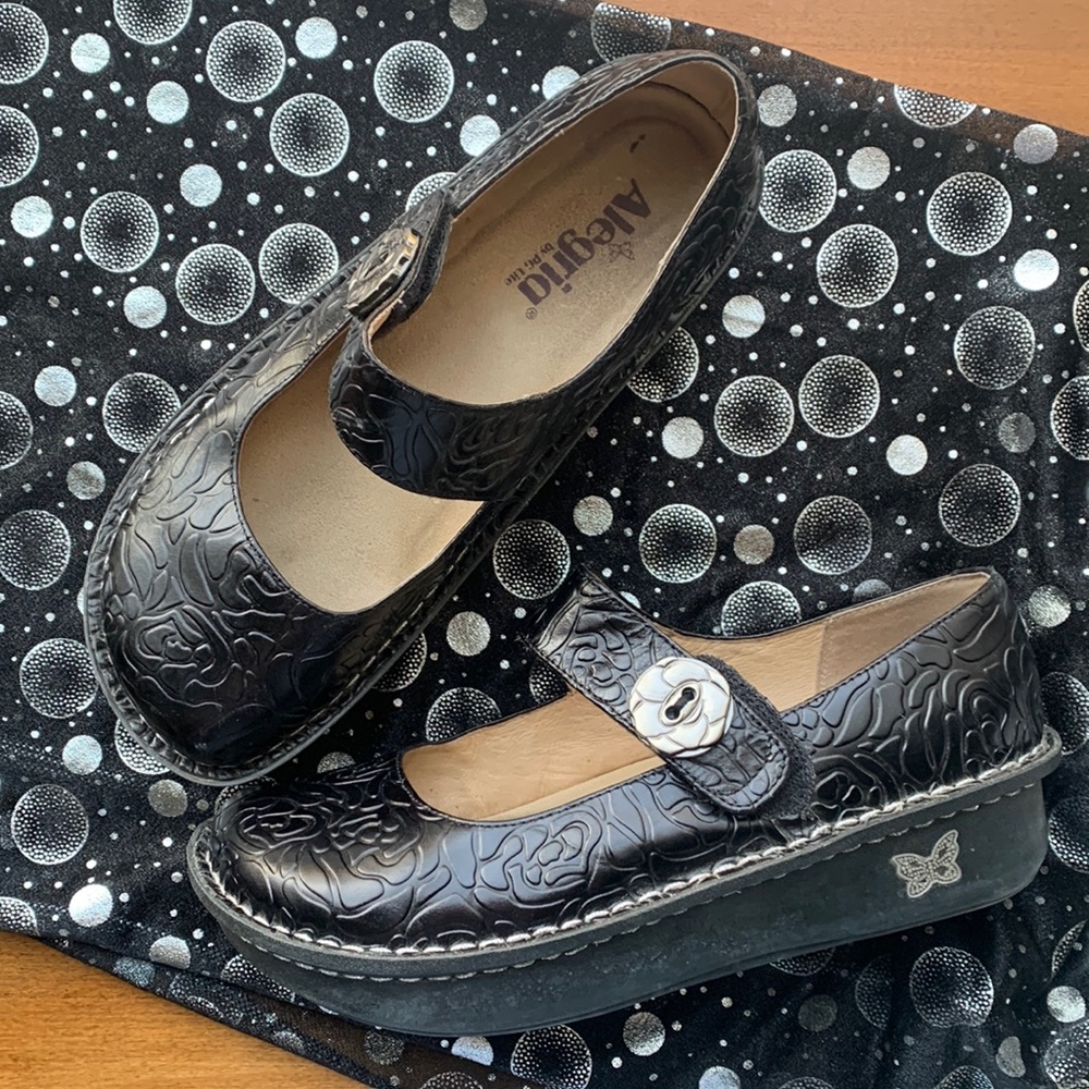 Alegria clogs